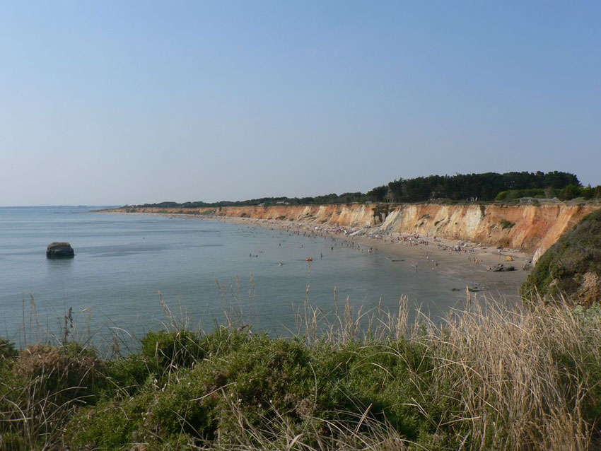 Plage de la mine d'or - hotel pénestin 2